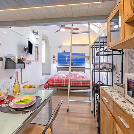 Appartement Domus Piazza Brigida Near & Casino - Happy