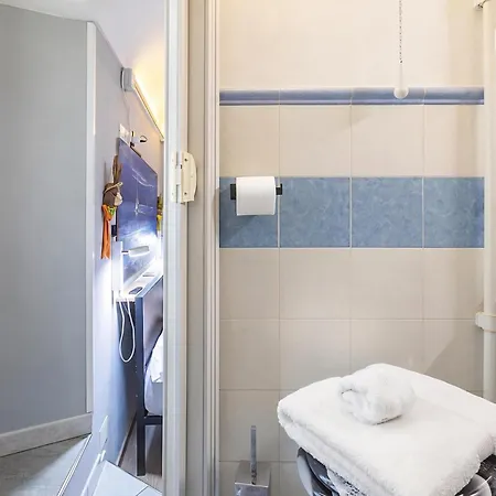 Appartement Domus Piazza Brigida Near & Casino - Happy
